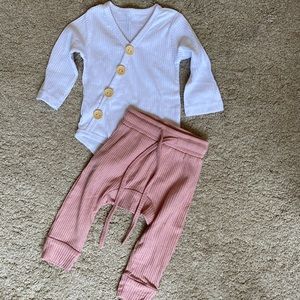 Ribbed onesie and pink joggers